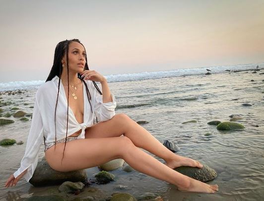 Tanya Fear on the beach rocks