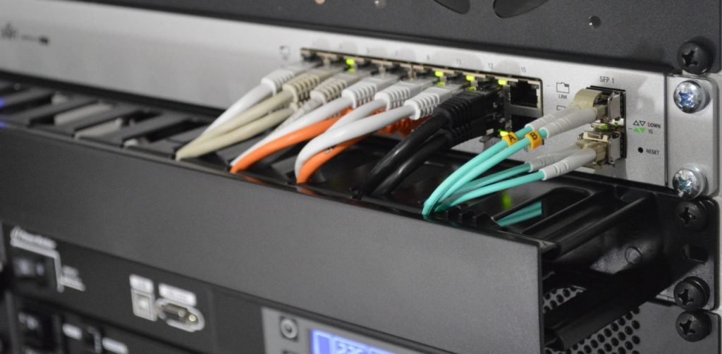 3-Reasons-Why-You-Should-Setup-a-Home-Server